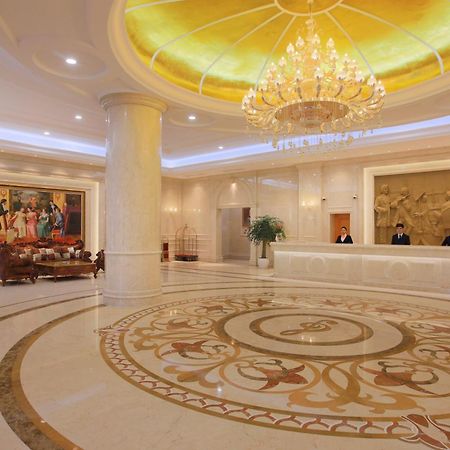 Venus International Hotel Shanghai South Shenjiang Road Екстериор снимка