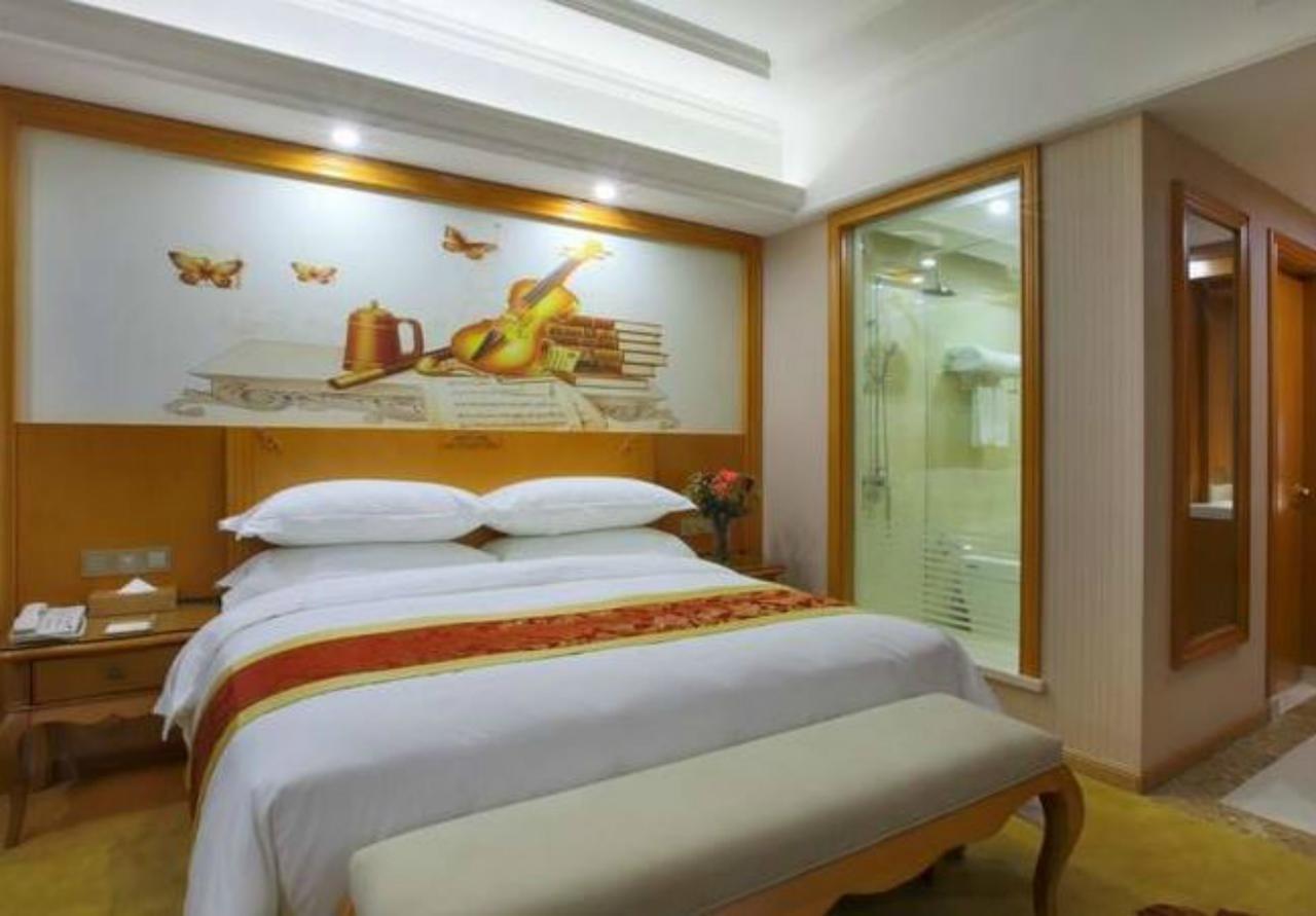 Venus International Hotel Shanghai South Shenjiang Road Екстериор снимка