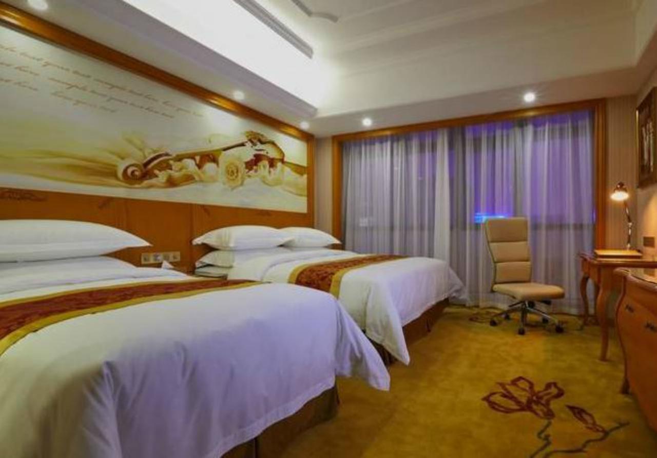 Venus International Hotel Shanghai South Shenjiang Road Екстериор снимка